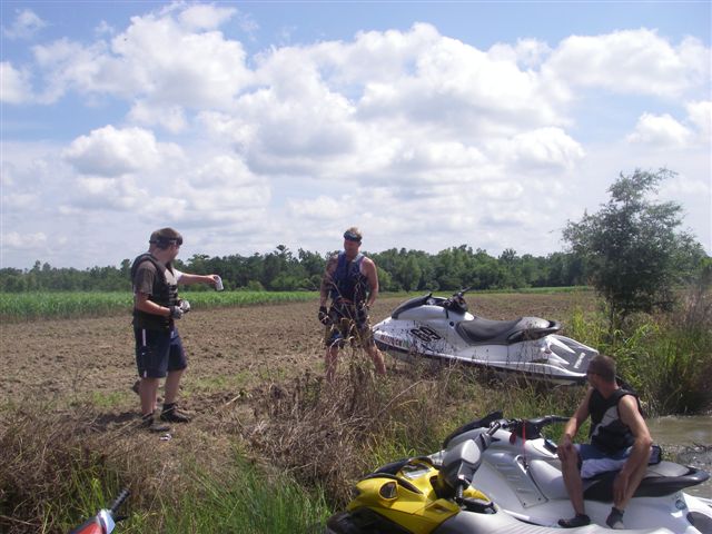2009-06-11 MUDBUG 060